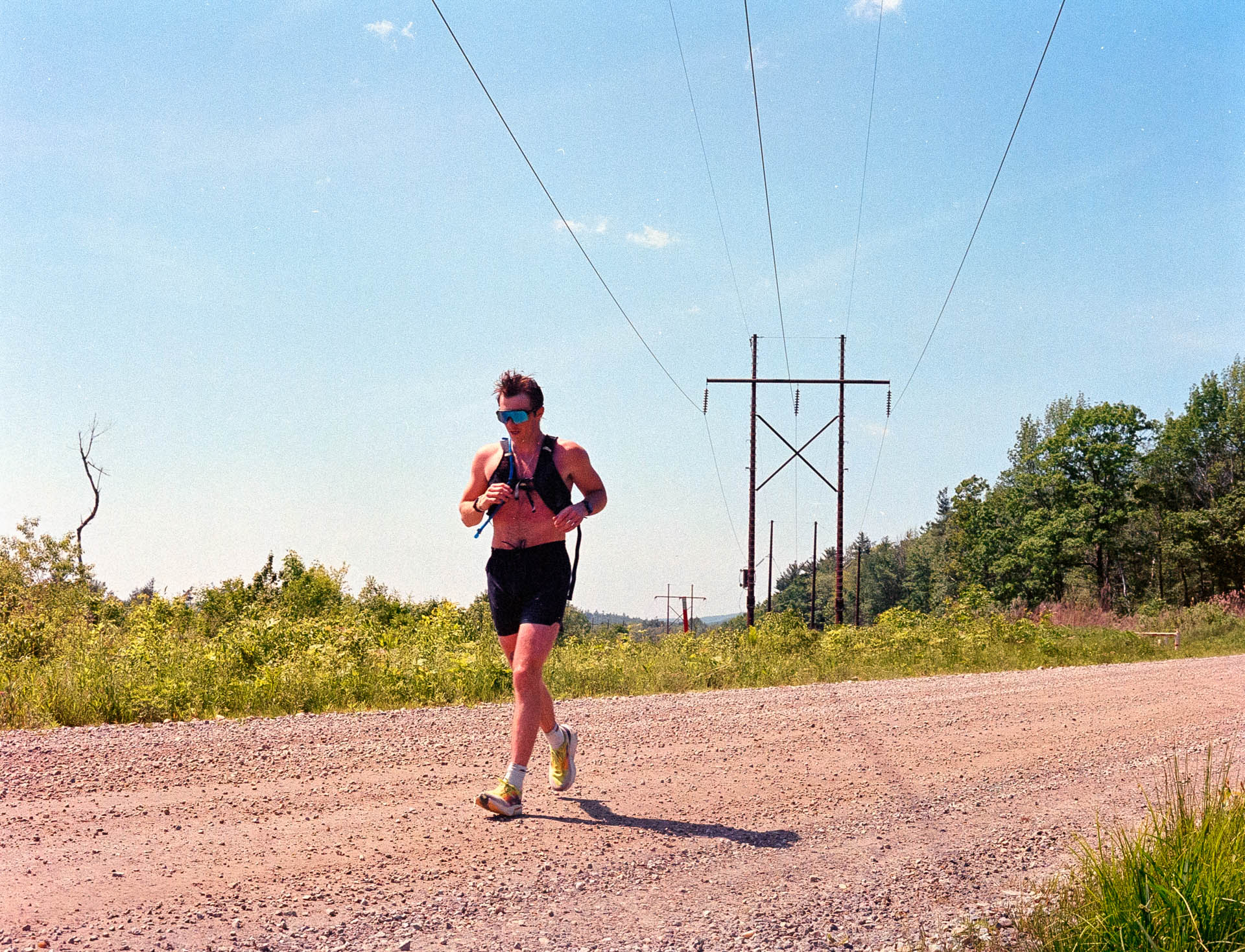 Runner on North Shore road route
